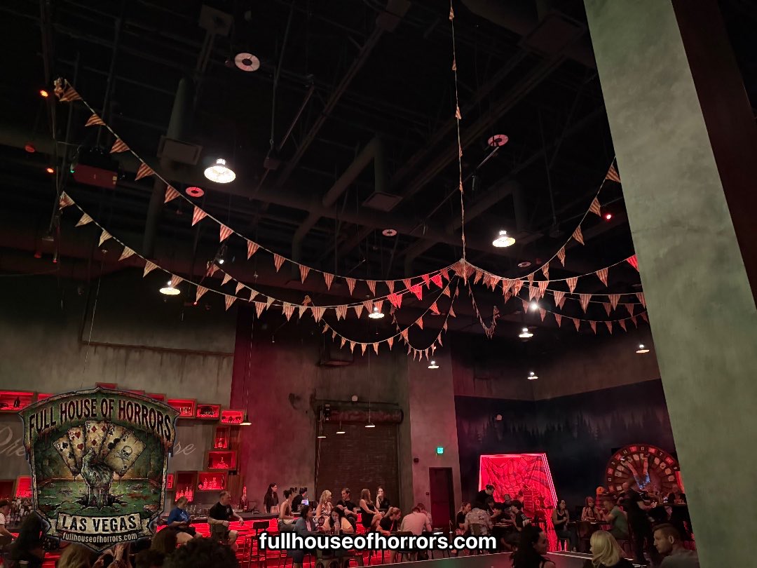 fullhousehorror's tweet photo. Jack’s Demented Circus got an update as well #ResidentEvil #HorrorUnleashed #REBHFun https://t.co/1bOn3Vz5dN