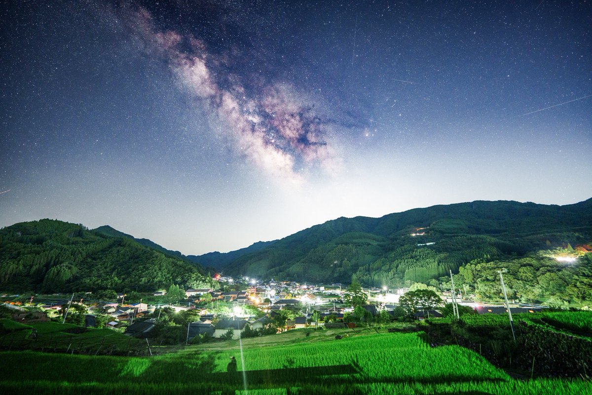 fly_sodaa's tweet photo. #これを見た人は無言で去年の７月の画像を貼る https://t.co/enSL7nfeJb