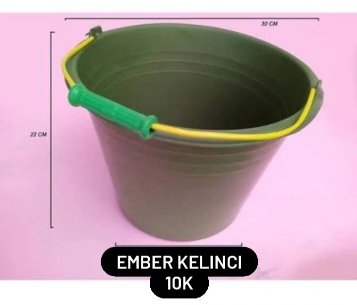 rubyandjewls's tweet photo. @UNDIP_FESS ini take embernyaa, sama ada rak susun untuk bumbu dapur 2 tingkat dm aja kak https://t.co/leJoCQZqhd