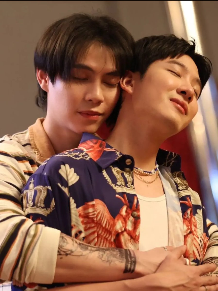 firstkhaosvt's tweet photo. This picture ❤️‍🔥🫂 https://t.co/LJqWu0nmEB