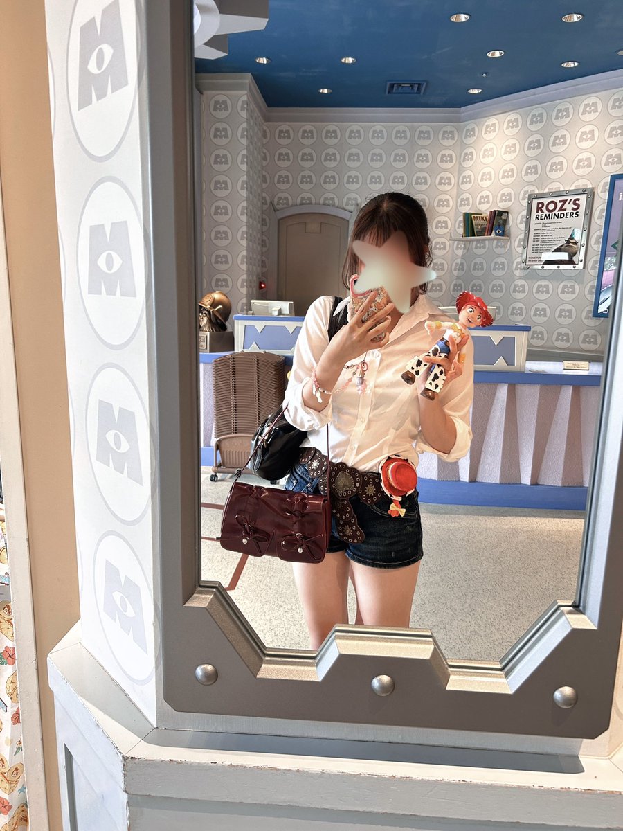waffle_tear's tweet photo. ｼﾞｪｼ~意識𝙸𝙽ﾊﾟ🔥🔥🔥

かわいいベルトはスタツア乗ったら壊れた https://t.co/2ERNi14XgC
