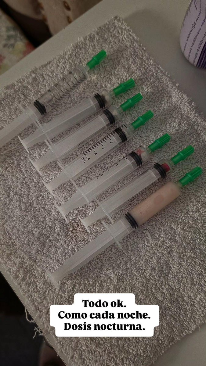 MariiiBidondo's tweet photo. Buenas noches amigos.
Ya hila conectado en goteo de leche y medicación preparada ♥︎
Descansen https://t.co/wQstu1LCZf