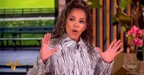BroomMedia's tweet photo. BREAKING: Sunny Hostin says that seeing neighborhoods filled with American flags makes her feel unsafe because people associate the flag with white supremacy.

Sunny Hostin: "There are times when I walk into a community and I see American flags all over the community and I suddenly feel unsafe because there is a section of this country that they equate being an American or an American flag with white supremacy."

My response! -- Hostin is playing the classic race hustle game, backed up with a victim mentality. At least that is what she wants her followers to think.

Here is a woman that has strived and made an amazing career out of nothing. She should be proud that she lives in a country that could allow someone with so little talent to make so much of herself. Yet she has to play down her success by playing the victim to appeal to the victim class.

Which there is no shortage of today unfortunately.
She is the racist!

Could you imagine some white guy saying that every time he sees a basketball hoop in a yard, they must be black people??? Could any white guy get away with that?

Of course not!!

When I see an American flag, I don't think race at all, I think they are fellow Americans showing their pride in their country. 

This is the face of racism, and if you want to know why this country cannot move forward, this is why!!