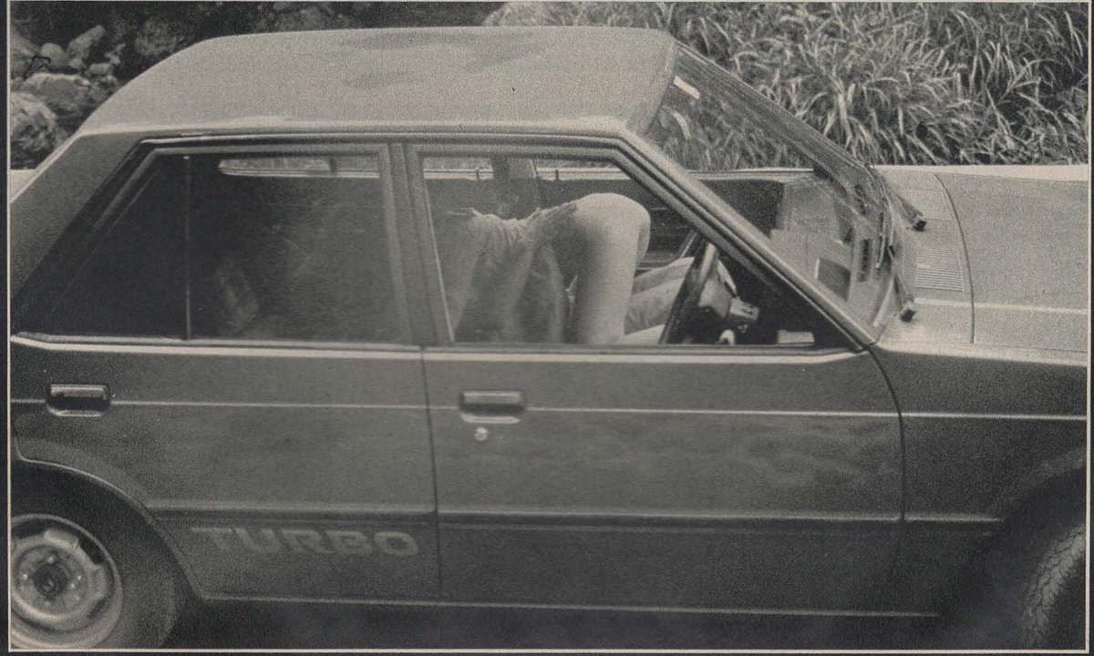 objectfetishist's tweet photo. Scanned from “Peep Document,” a voyeur photography magazine from the 80s. https://t.co/fiWEM7prOG