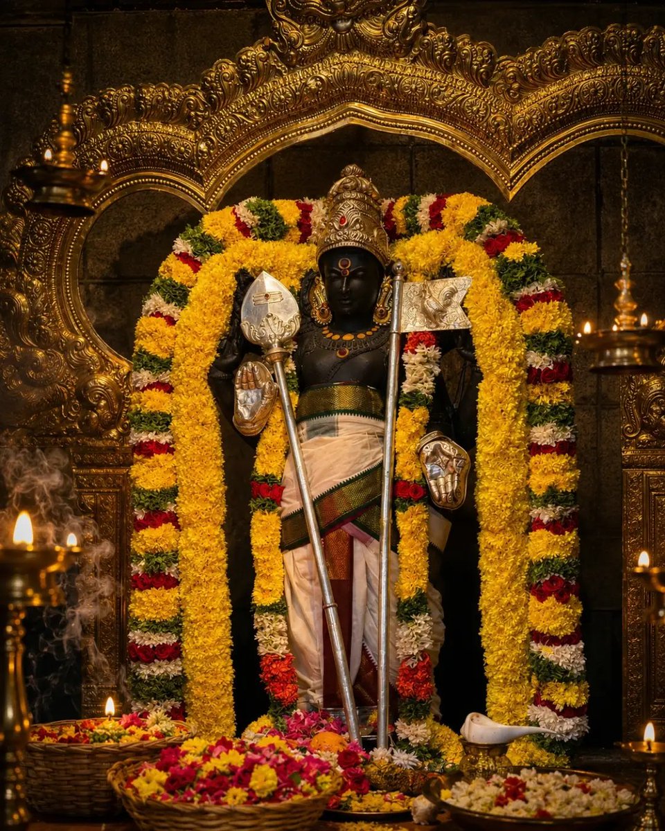 Bhairavinachiya's tweet photo. 🚩 எல்லோரும் இன்புற்றிருக்க நினைப்பதுவே அல்லாமல் வேறொன்றறியேன் பராபரனே🙏🙏🏻🙏🌷
#வெற்றிவேல்_வீரவேல் https://t.co/0Qdmr1Attn