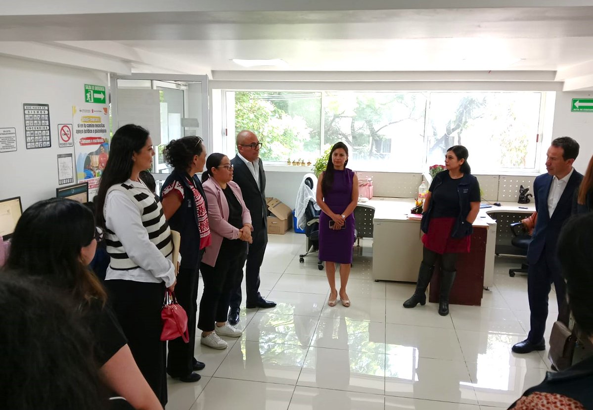 comar_sg's tweet photo. Asimismo, se llevó a cabo un recorrido por las áreas de atención que se brinda a las personas solicitantes de refugio.👥 https://t.co/apITWLOwLJ