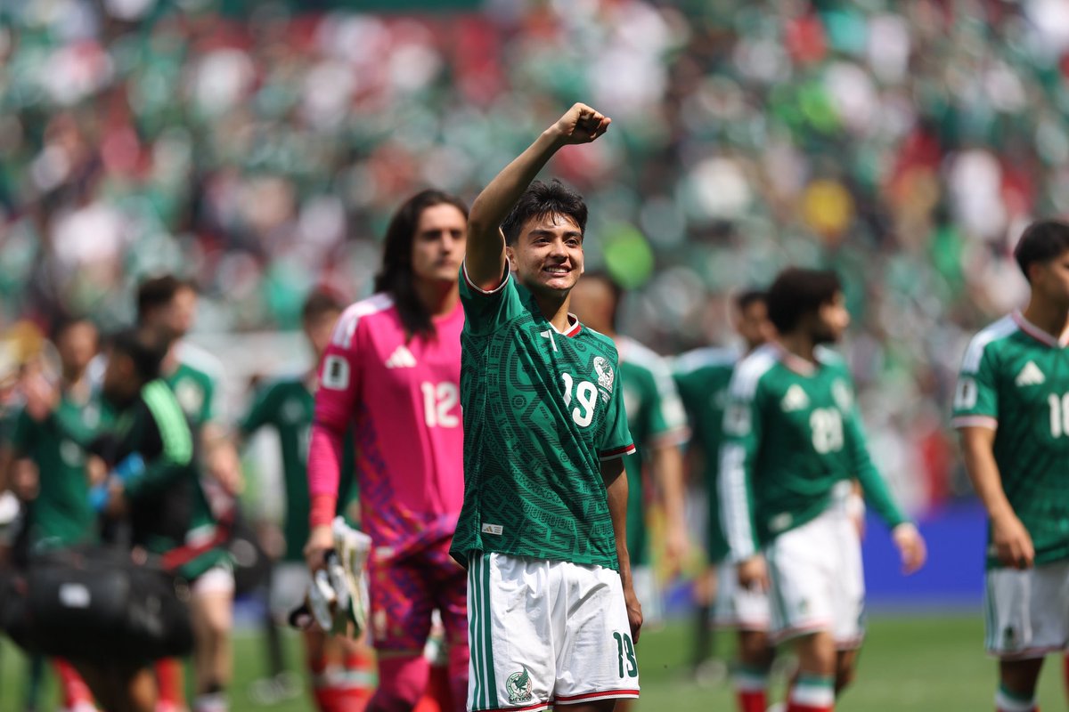 Complex's tweet photo. Gilberto Mora went from playing in the 2026 FIFA World Cup to graduating from high school.

Days after Mexico was knocked out of the 2026 FIFA World Cup, 17-year-old Gilberto Mora graduated from high school in Tijuana. Gilberto Mora was the youngest player at this year's World Cup and helped Mexico reach the Round of 16 before the team lost to England.

[📸: GETTY , @yosoy8a ]