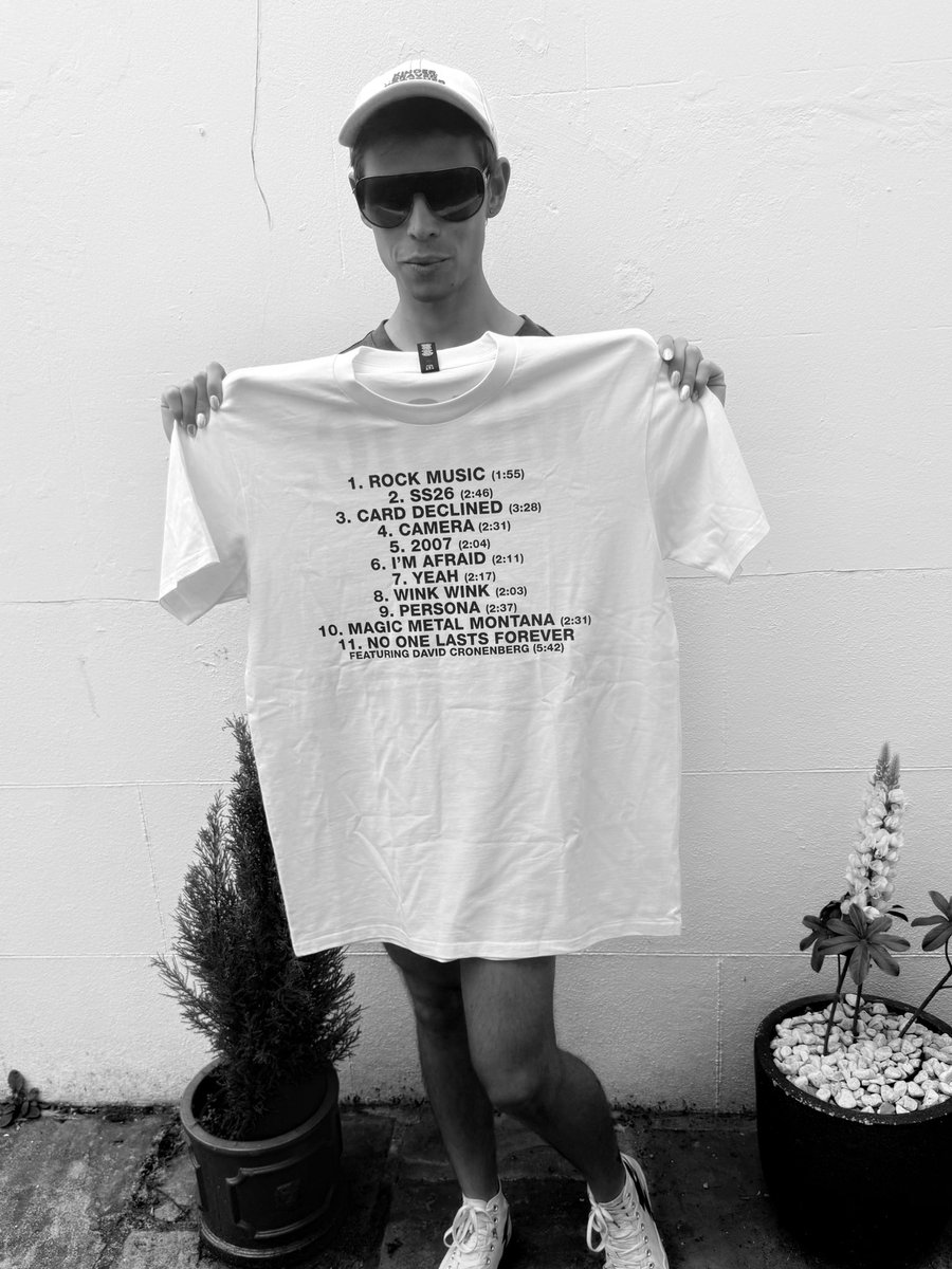 mynameisluke_'s tweet photo. @charli_xcx thank u angel for my MFF tshirt 😎

see u Tuesday in LDN !! 🩶🤍 https://t.co/AP32WcUDh7