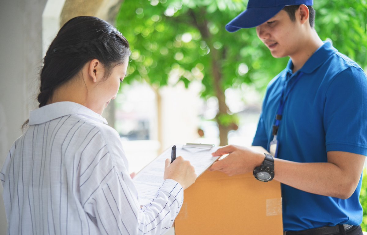 JHOPjournal's tweet photo. This article explores how decentralized clinical trials are evolving and why direct-to-patient shipment of investigational drugs may be key to expanding participation: https://t.co/5XelfWfcuc
#ClinicalTrials #Oncology #InvestigationalDrugs #ClinicalResearch #PatientAccess https://t.co/Hnh6v2g3YE