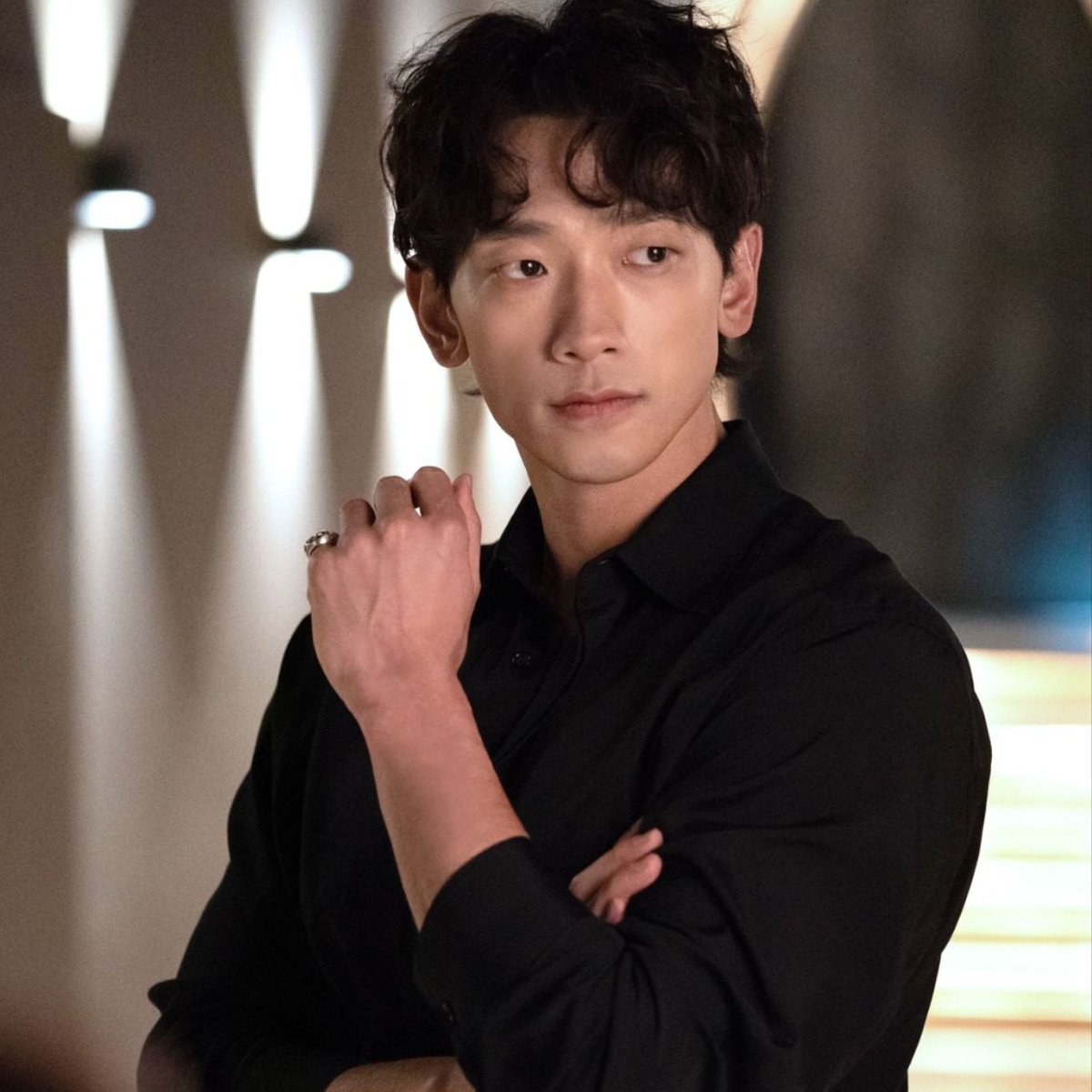 AnimeTokki's tweet photo. 'Solo Leveling' Netflix Live-action casts RAIN as Baek Yoon-ho. https://t.co/ddOostTIwA