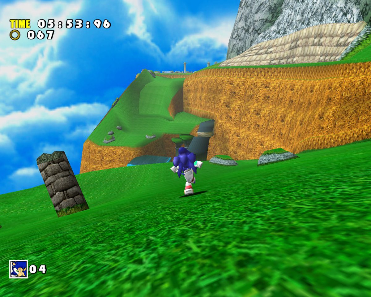SubsonicSparkIe's tweet photo. I read today that Windy Valley in Sonic Adventure was redesigned by Iizuka specifically because its sprawling layout was too confusing and difficult to know which way to go. So he purposely made it much more guided.

(Sorry for the hideously low-res source lol) https://t.co/1zNJPT2EaC