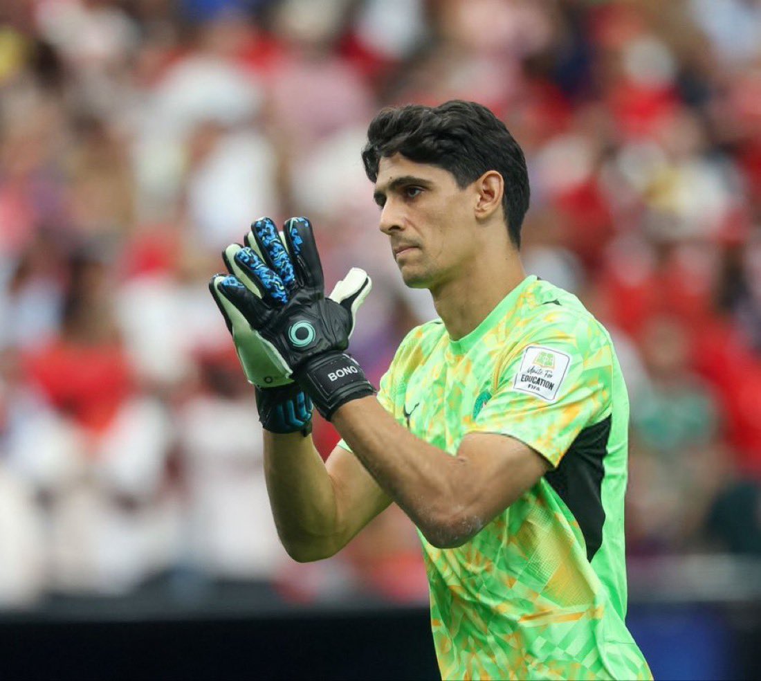 3zoozvic's tweet photo. شايل المغرب شيييييل

بونو عن الف حارس .. ماشاءالله تبارك الله https://t.co/quRRi7y7TN