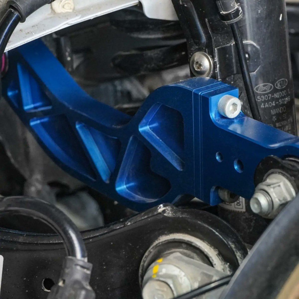 MountainPassEV's tweet photo. Finally shipping!
Our first run of Ioniq 5N parts was boxed up and shipped to our first pre-order customers today 📷
We're excited to see how the platform develops, and it's encouraging to see how many parts are shared with similar vehicles. These new adjustable camber arms also fit the Ioniq 6, Kia EV6, and Genesis GV60!