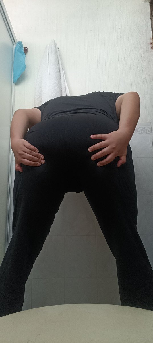 femboyrincon's tweet photo. Hola hermosuras jejeje hoy hice brazo, como me gusta este pants/leggins jejee que tengan un lindo día nwn
#femboy #nalgada #mulsos #femboyespañol #culo https://t.co/qwIawXHfTv