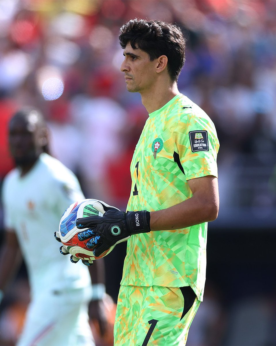 fifaworldcup_ar's tweet photo. سوبر بونو 🧤

#FIFAWorldCup https://t.co/ZwJ4mHCsuo