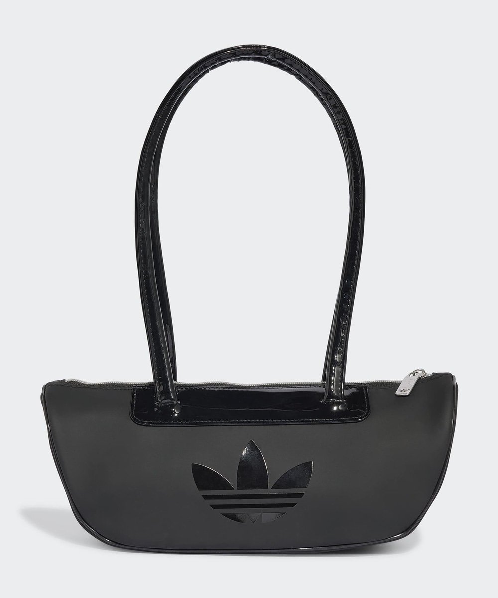 roop_tokyo's tweet photo. 【今日のオススメ】
毎日使いたくなる実用性を兼ね備えたadidasのボウリングバッグ
adidas / HERI ADICOER BOWLIMG
¥¥7,150
商品コード: 109723788
#adidas #アディダス #adidasbag #アディダスバッグ #ボウリングバッグ #bowlingbag #zozotown #zozo #adidas好き #rooptokyo https://t.co/H7gqMuMIe4