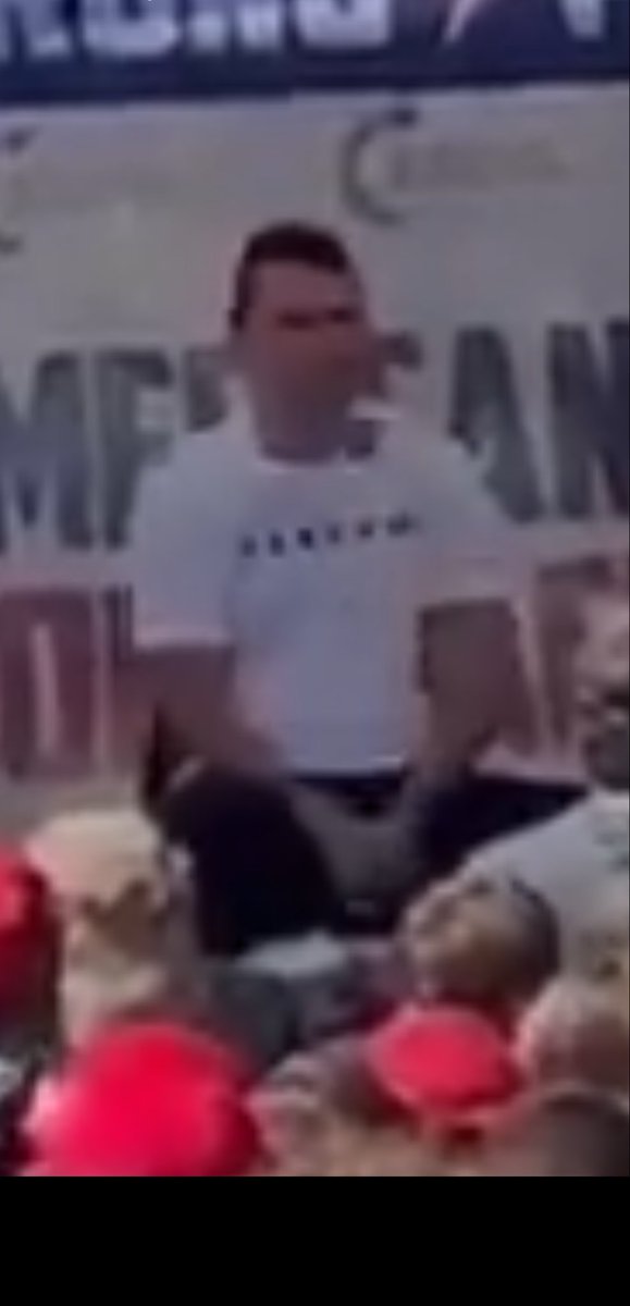 CVM111699's tweet photo. @ClydeMax369 WTF IS THAT BLACK SQUARE RIGHT WHERE HE WAS “SHOT” ???? WATCH IT SLOWWWW @baroncoleman @RealCandaceO @JackPosobiec @BlakeSNeff @BlakeBednarz @AndrewKolvet https://t.co/YSCNdm2xVP
