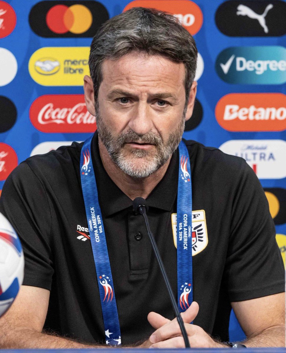 ChichoMartans's tweet photo. Quiero darle las gracias a él  Técnico Thomas Cristiansen, por el trabajo realizado con nuestra selección.
ÉXITOS. https://t.co/lockdRC1fT