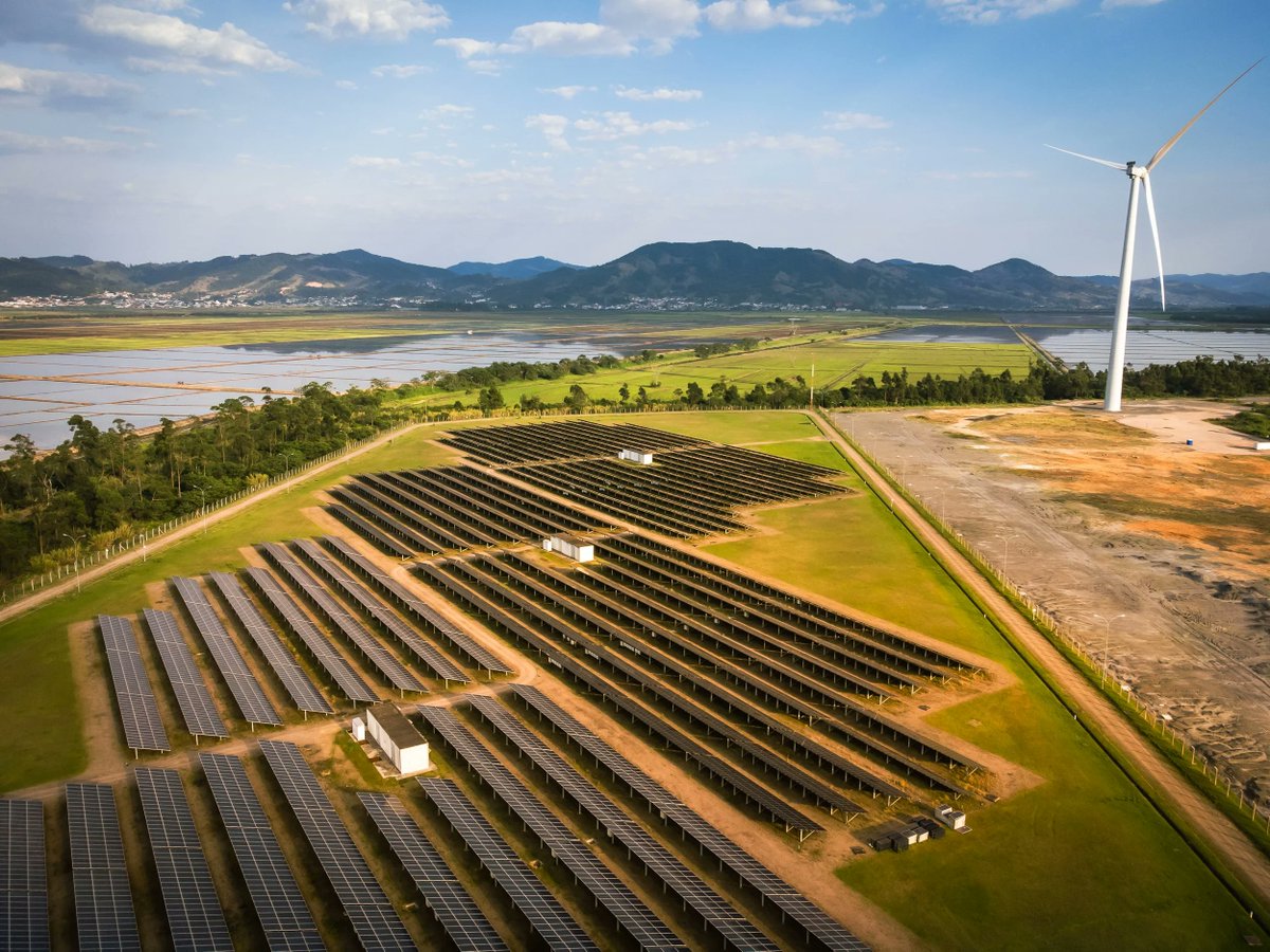 ORFAmerica's tweet photo. ⚡#IBSA+Indonesia's shared challenges, paired with their distinct strengths, form the foundation for a meaningful cooperation. 

From ambition to action, here's how IBSA+Indonesia can exercise leadership, shape rules, and align #energy transitions: https://t.co/pfgYwIC3dR https://t.co/40VOPiGuTv