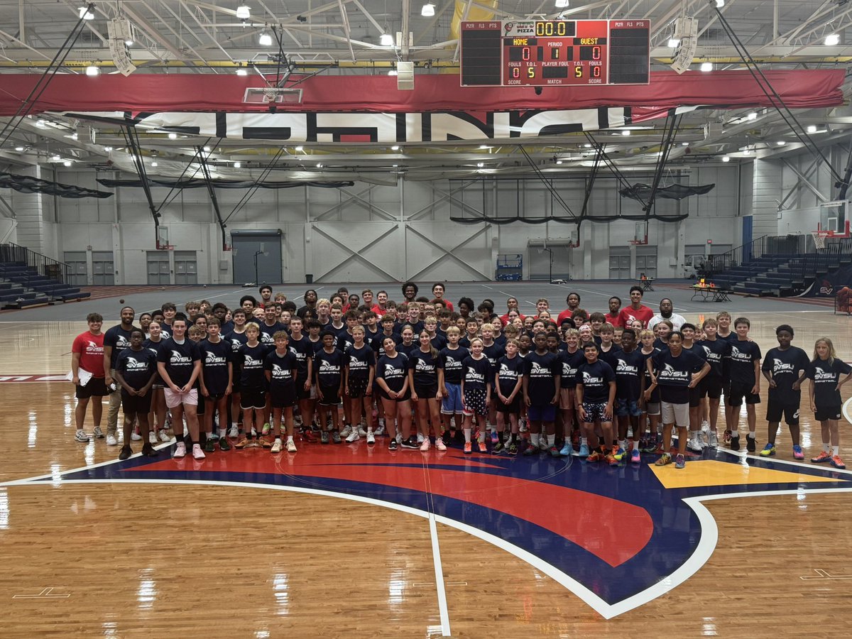 SVSU_MBB's tweet photo. As we wrap up Youth Camp 2 and Position Camp, SVSU Men’s Basketball want to give a shoutout to UA Local 85 for sponsoring both camps! https://t.co/LvROkCwNN5