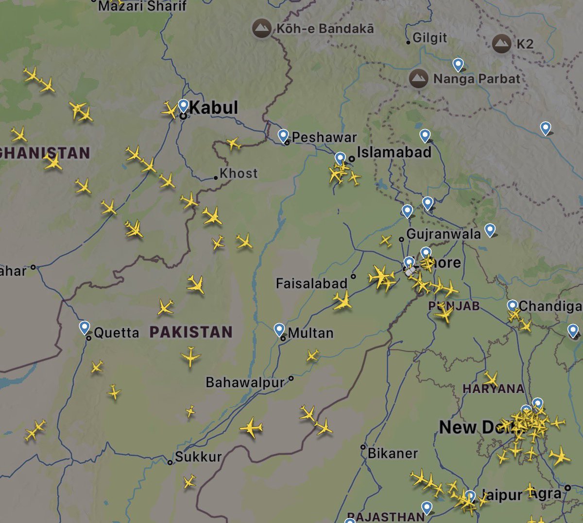 ForumDefence's tweet photo. Airspace over #Mianwali, #Sargodha, #Faisalabad, and surrounding regions is currently closed off, forcing multiple flights to be rerouted. https://t.co/bmj3oqCNIF
