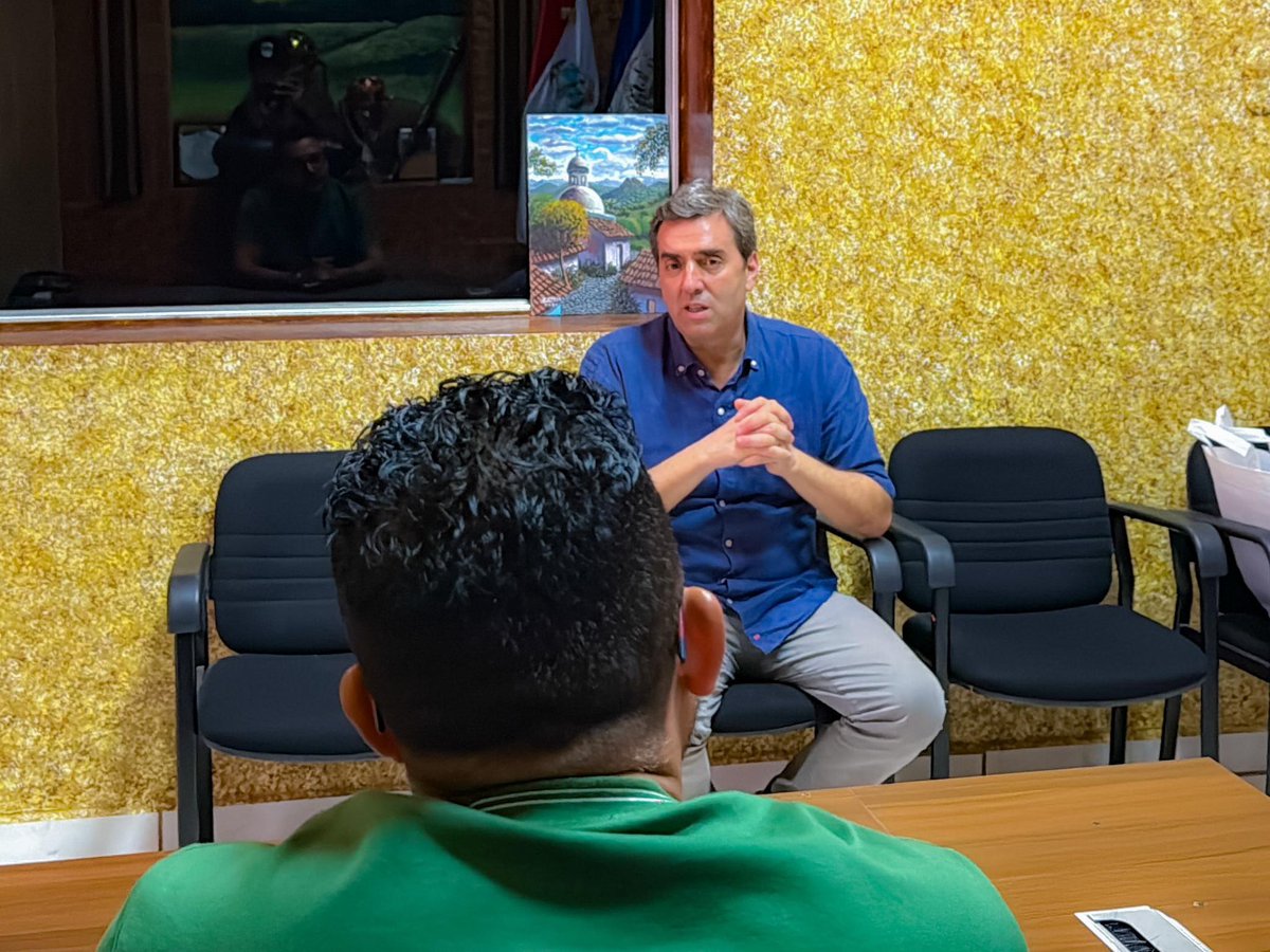 ALEXTORRES_SMC's tweet photo. 🇸🇻🇦🇷 Fortaleciendo alianzas internacionales que generen oportunidades para nuestra gente.
1/3 https://t.co/z4KpVzj194