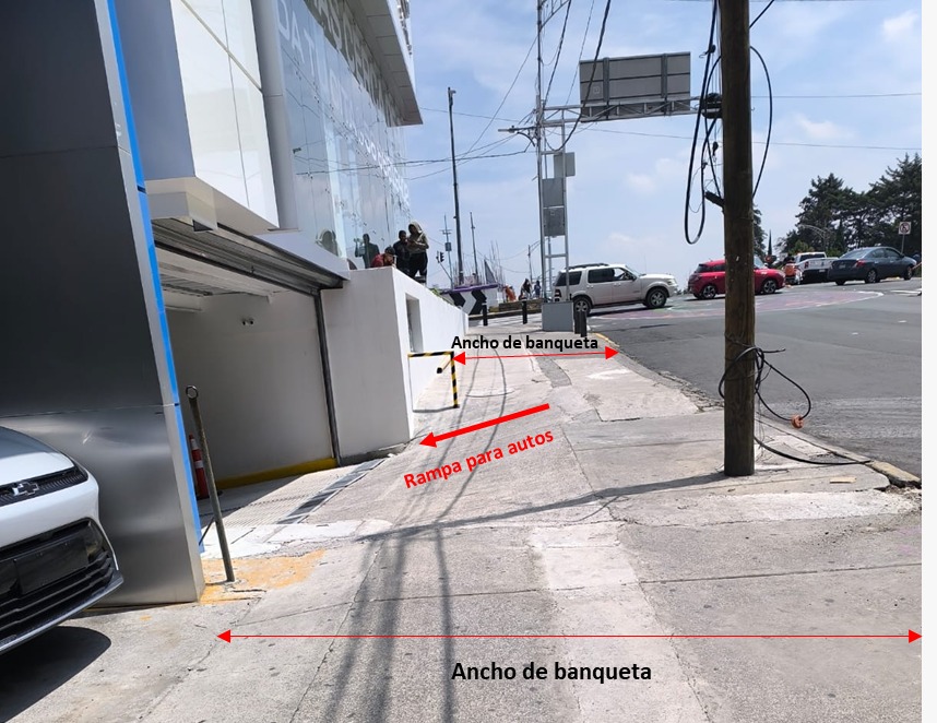 Vigilar_CDMX's tweet photo. @BJAlcaldia
@inveacdmx
@locatel_mx
@SOBSECDMX
Ccp: @GobCDMX @LuisMendozaBJ
Oye @Cadillacmexico ¿Esta permitido modificar la banqueta para construir una rampa para tus autos en tu sucursal de Av. Cuauhtemoc esq. Viaducto, Col. Piedad Narvarte, Alc. Benito Juárez? https://t.co/mU7qSU5zTQ