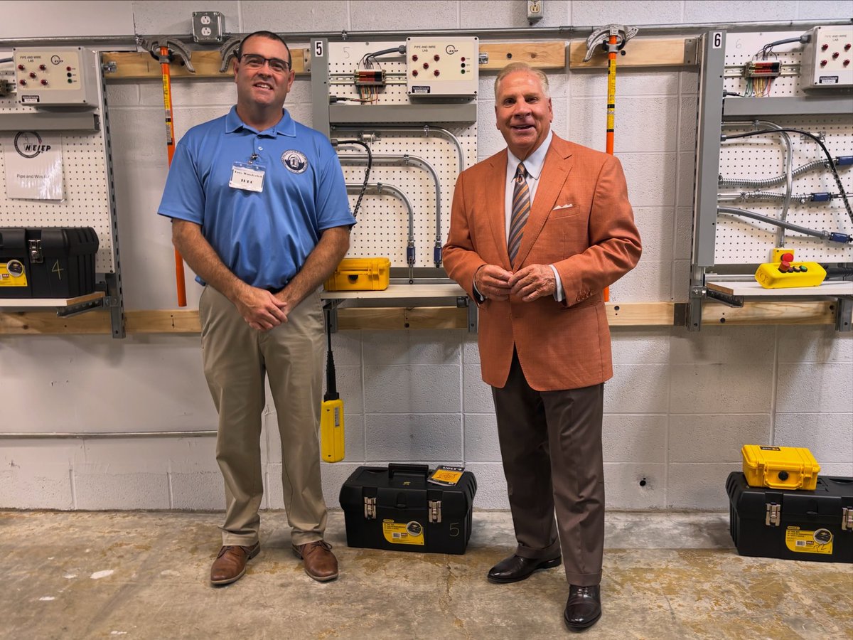 gregoryfxdaly's tweet photo. It was a pleasure joining IUEC Local 3 to celebrate the grand opening of their new facility on Broadway. Thanks for the tour of your new space &amp; giving me a firsthand look at the impressive training area. I’m grateful that you’ve continued to invest in the City. Congratulations! https://t.co/xIqik6h9eF