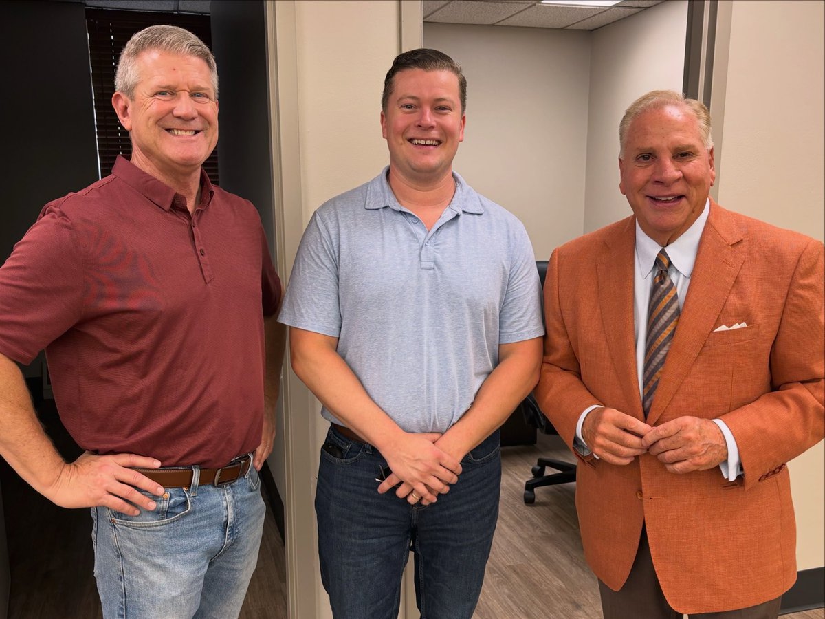 gregoryfxdaly's tweet photo. It was a pleasure joining IUEC Local 3 to celebrate the grand opening of their new facility on Broadway. Thanks for the tour of your new space &amp; giving me a firsthand look at the impressive training area. I’m grateful that you’ve continued to invest in the City. Congratulations! https://t.co/xIqik6h9eF