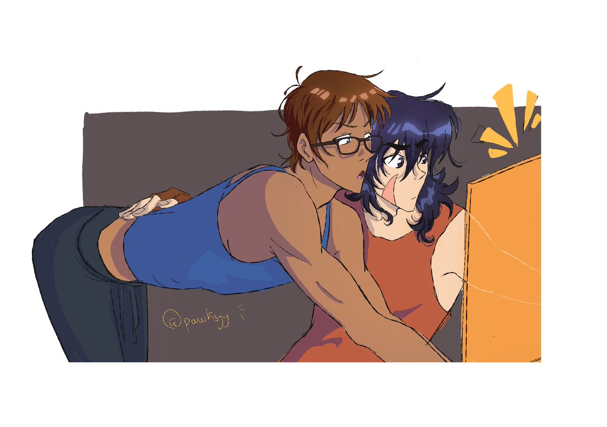 pawksyy's tweet photo. This picture singlehandedly made me come out retirement.

I'M BACK ON MY BS!!!!!! 

#klance https://t.co/QdH9BerEP5
