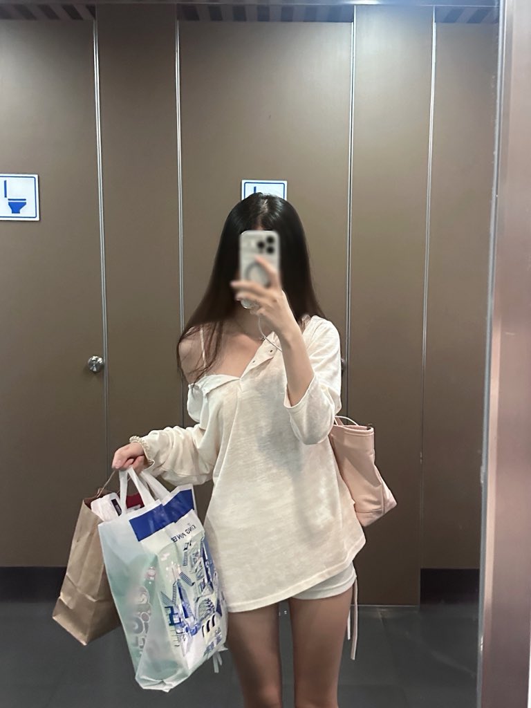 MshellyM997's tweet photo. https://t.co/7uXxZwTQMN