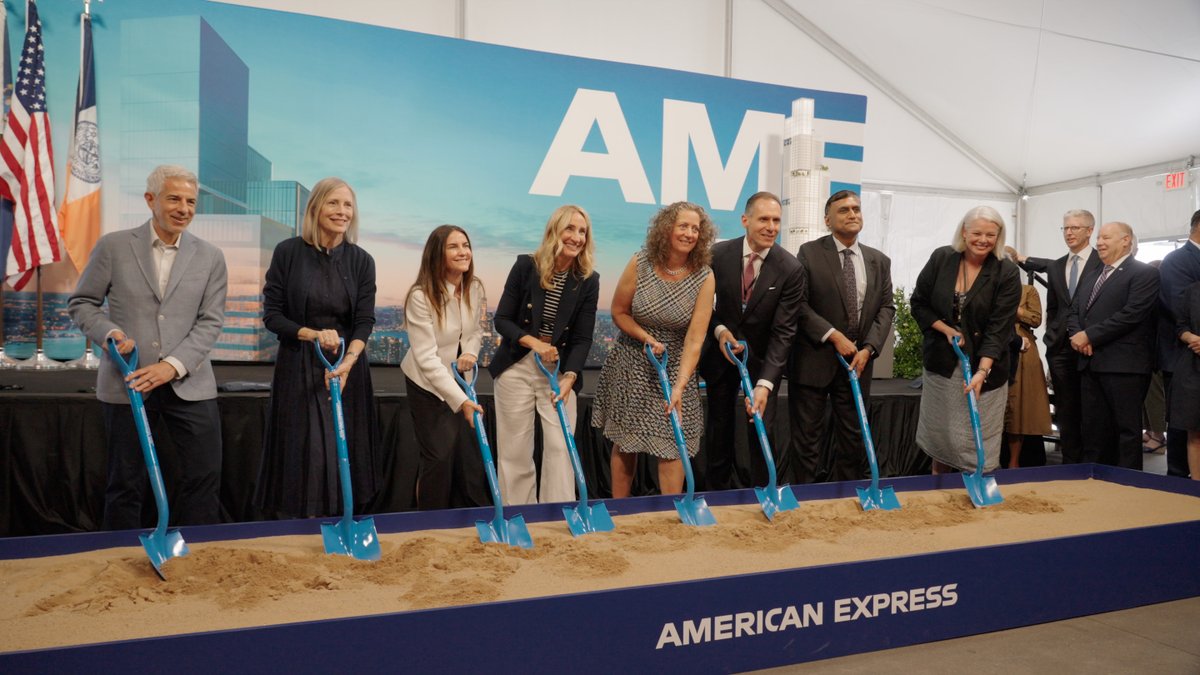 4WTC's tweet photo. We are thrilled to announce that construction is officially underway on #2WTC, the final office tower of the rebuilt WTC campus!

American Express has broken ground on its future global headquarters, bringing the long-awaited vision for the site one step closer to completion. https://t.co/1q2CwgqZYO
