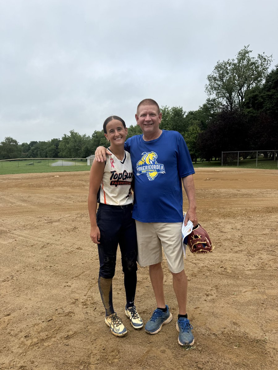 Avawaterman2028's tweet photo. Thank you to all the coaches that came to the Pegasus Showcase Clinic! I learned so much and I can’t wait to showcase my skills this weekend. 
@PsabSoftball @MisericordiaSB @WidenerSoftball @StevensonSB @WestChesterSB @chcsoftball1 https://t.co/xYlinmeK5r