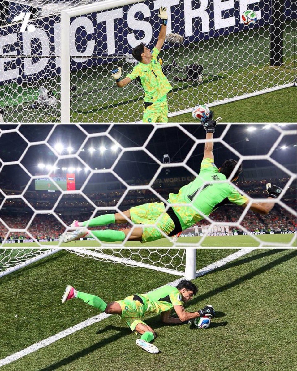besh_775's tweet photo. تراجع مبالغ فيه من المنتخب المغربي بالشوط الأول 
بونو تصدى لأكثر من هجمة محققة لفرنسا 
وتصدى لركلة جزاء كليان مبابي 

��تمنى شوط ثاني أفضل ❤️‍🔥
وبالتوفيق لأسود الأطلس 🇲🇦❤️‍🔥❤️‍🔥❤️‍🔥
بونو بطل 🐐❤️‍🔥❤️‍🔥❤️‍🔥

 #المغرب_فرنسا https://t.co/YmT98kSxG1