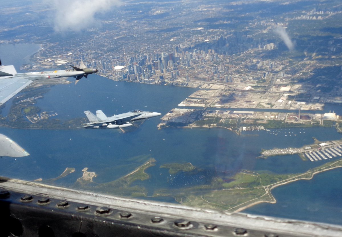 NORADCommand tweet picture