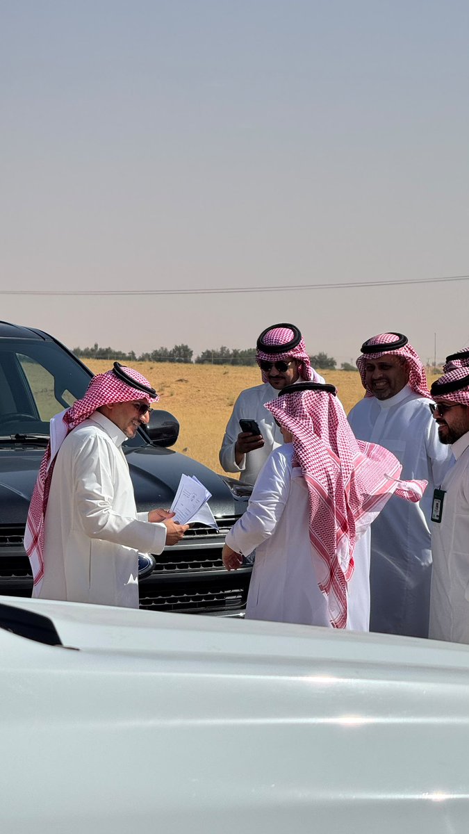 a_sharief's tweet photo. تشرفنا اليوم بزيارة سعادة الدكتور بندر المسلماني وكيل الوزارة للأراضي والمعلومات الجيومكانية وسعادة الدكتور علي المنصور مدير عام فرع الوزارة بمنطقة الرياض لمحافظتي ضرماء والمزاحمية ولمكتب الوزارة بمحافظة ضرماء ، وقد أثنى سعادتهم على الأعمال والجهود التي يقوم بها منسوبي المكتب . https://t.co/OIfZiCSeKE