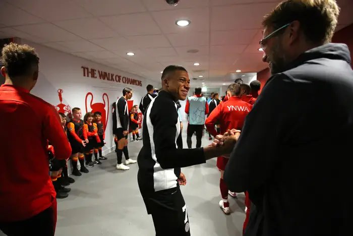 lfcJ7_'s tweet photo. pain, what could’ve been https://t.co/ZyZVZQb69N
