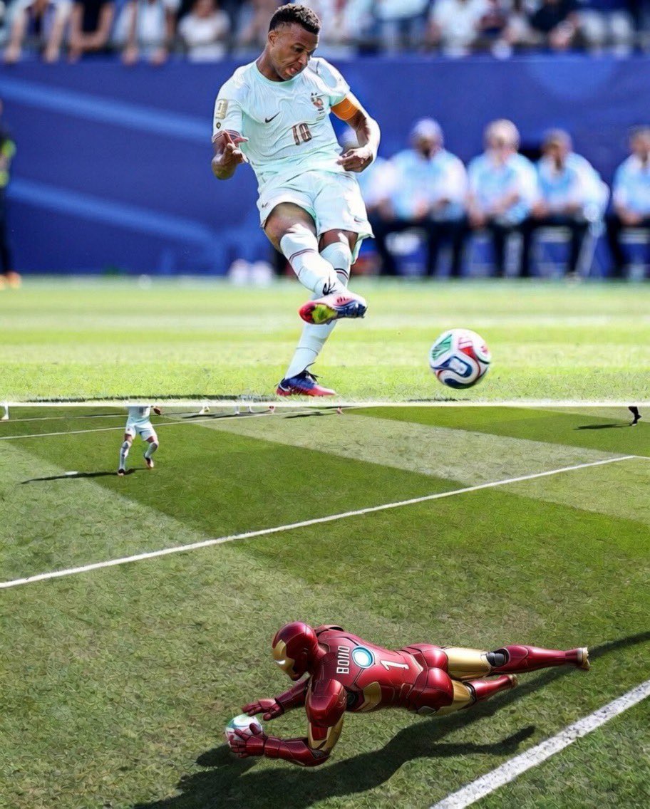 TouchlineVibe's tweet photo. @nocontextfooty https://t.co/4mPHDiZoTa