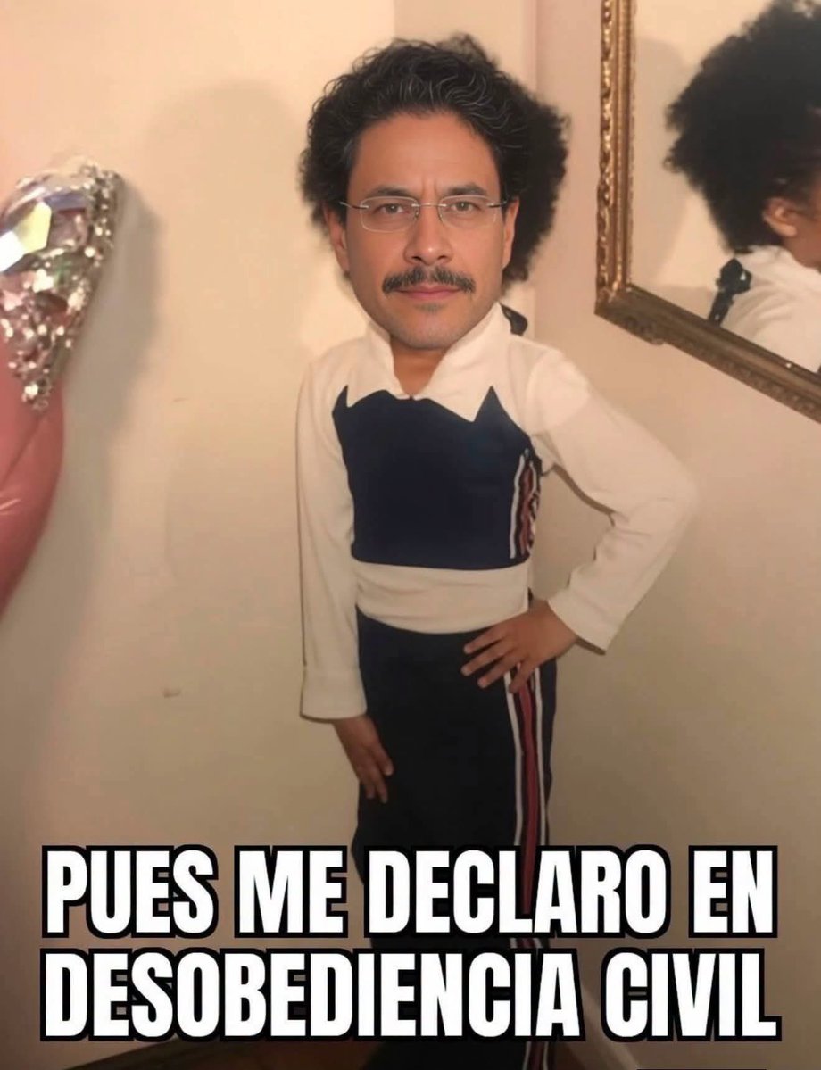 fasuarezrincon's tweet photo. @JoseA_Ocampo 😂😂😂😹😹😹😹😹🤡🤡🤡🤡🤡🤡
Centro político jejejejeje🤬🤬🤬🤬🤬 https://t.co/DPlb2s647r