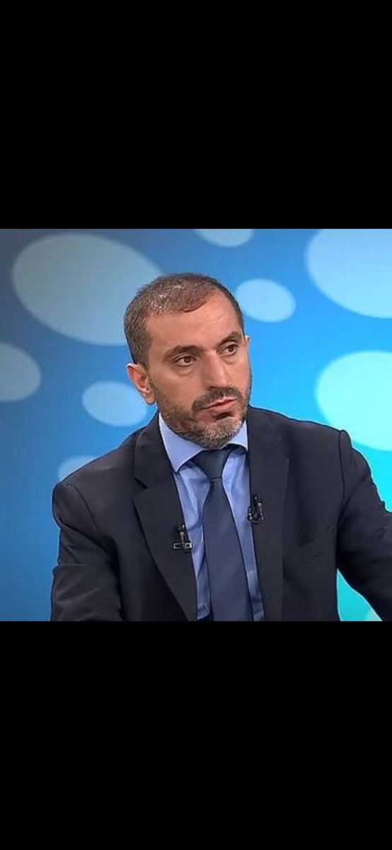 iboing07's tweet photo. @nevzatdindar Bir milletin Gazetecilere bak bir de bizimkine ...Sahan az bile yapıyor bunlara https://t.co/XF1EJJxr4c