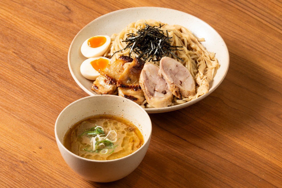 micchan_thank's tweet photo. おはようございます

7月10日(金)
昼11:00〜15:00
夜18:00〜22:00

週末に鶏ポタラーメンはいかがですか🍜

本日もお腹と心を満たす一杯を提供しますのでご来店お待ちしております😊
#RAMEN
#TOKYO
#大門
#浜松町
#芝公園
#東京タワー
#モノレール
#羽田空港 https://t.co/0iEZYHXmpN