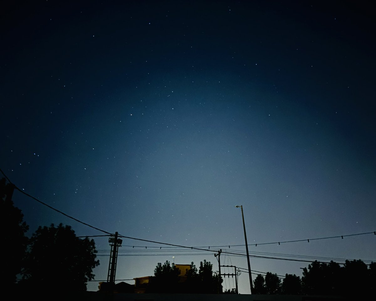 zinvzx's tweet photo. نجوم 🌌🌌 https://t.co/MY99kT1RMl
