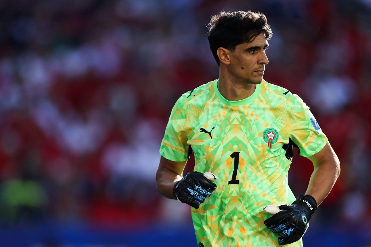 Temmzobt's tweet photo. Bono at the World Cup (Penalty) 🧤
🎯 9 penalties faced
🧤 6 saved
❌ 1 missed the target
⚽ 2 scored
Elite. 🔥🔥🔥 https://t.co/lcxHSaxQvW