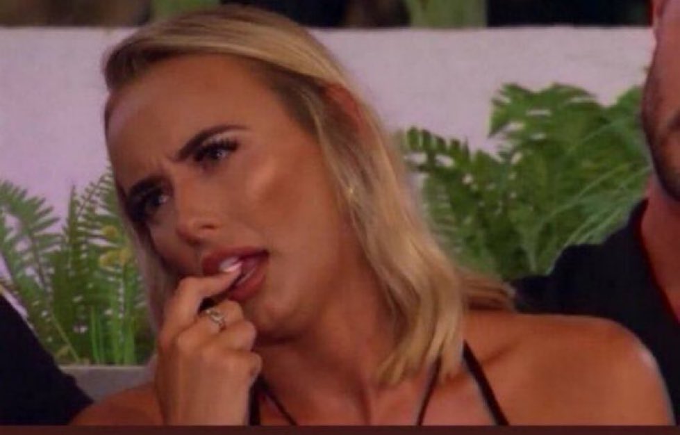 5ammytt's tweet photo. he has sex with Ellie a couple days ago and now he’s getting to know the bombshell and calling it a “test”
Am I bugging or has Finely been an undercover fuckboy all this time

#Loveisland #LoveIslandUK https://t.co/5zMAQCC2IK