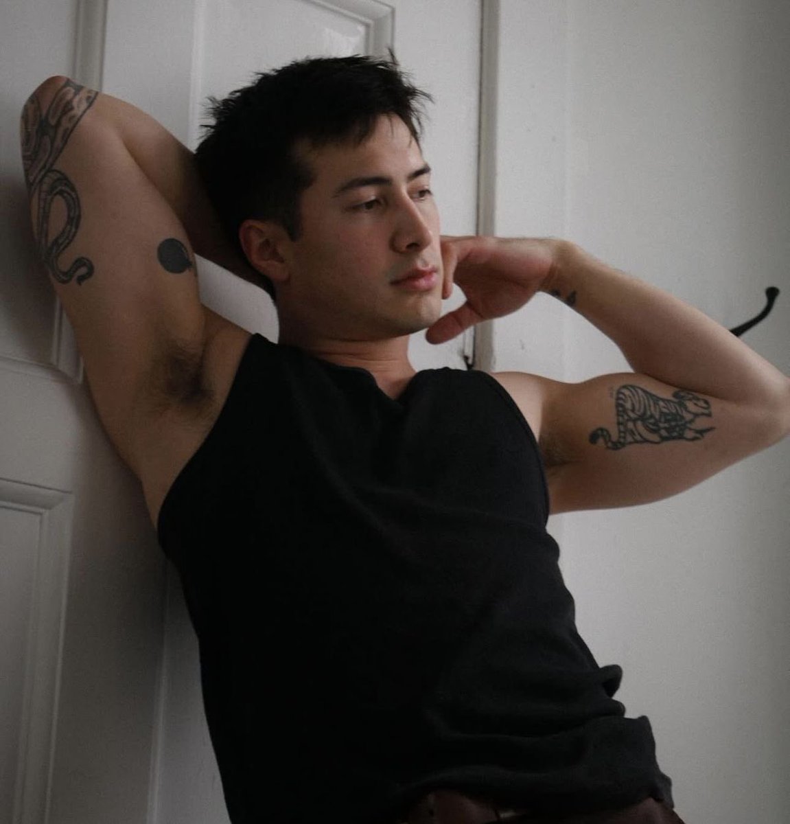 miserylakes's tweet photo. thinking about hudson and papi ppp’s somewhat matching tattoos they were meant to work together idc https://t.co/K7ya7HJhZz