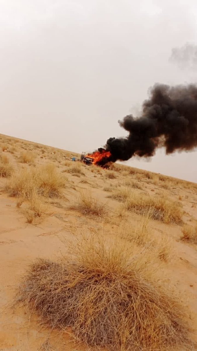 zarhonet00's tweet photo. ملخص معارك أنفيس وتبانكورت (شمال مالي)
​📍 الميدان:
​معارك عنيفة ومباشرة في صحراء أنفيس وامتدت إلى تبانكورت.
​الظروف الجوية (عاصفة ترابية وأمطار) عرقلت الإسناد الجوي والاشتباكات.
​
​#مالي #أزواد #أنفيس https://t.co/GThLilLEQw