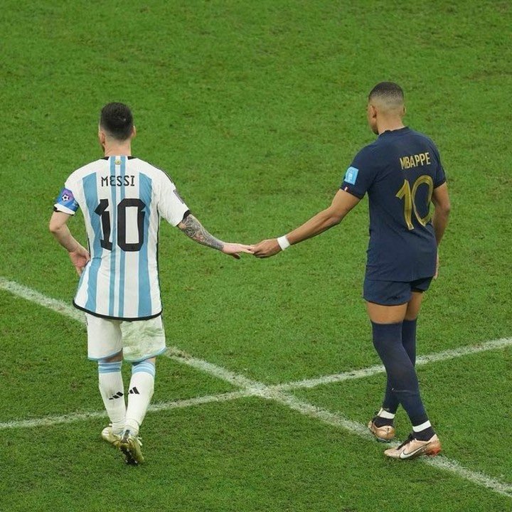 Som I Serem FCB tweet media