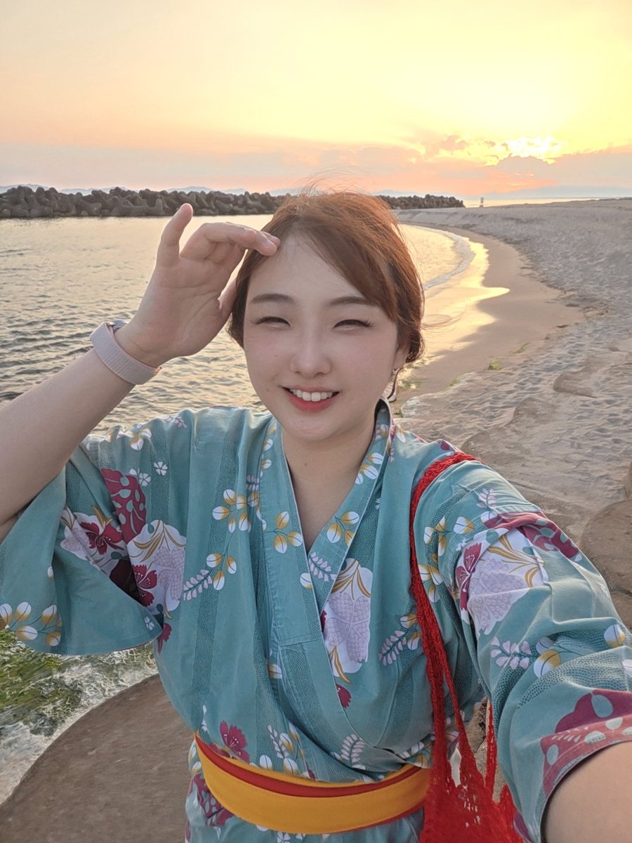 danna_knit's tweet photo. 드디어 서울가는날! 자알 놀아따ㅏㅏ
7코에서 봬욜 https://t.co/GvUUv0BQ6Y