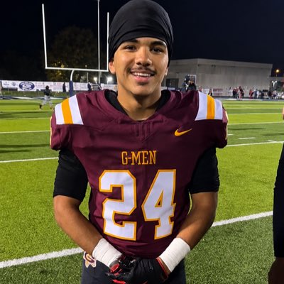ConnorCecil24's tweet photo. #NewProfilePic https://t.co/Xk6QSp8OcQ