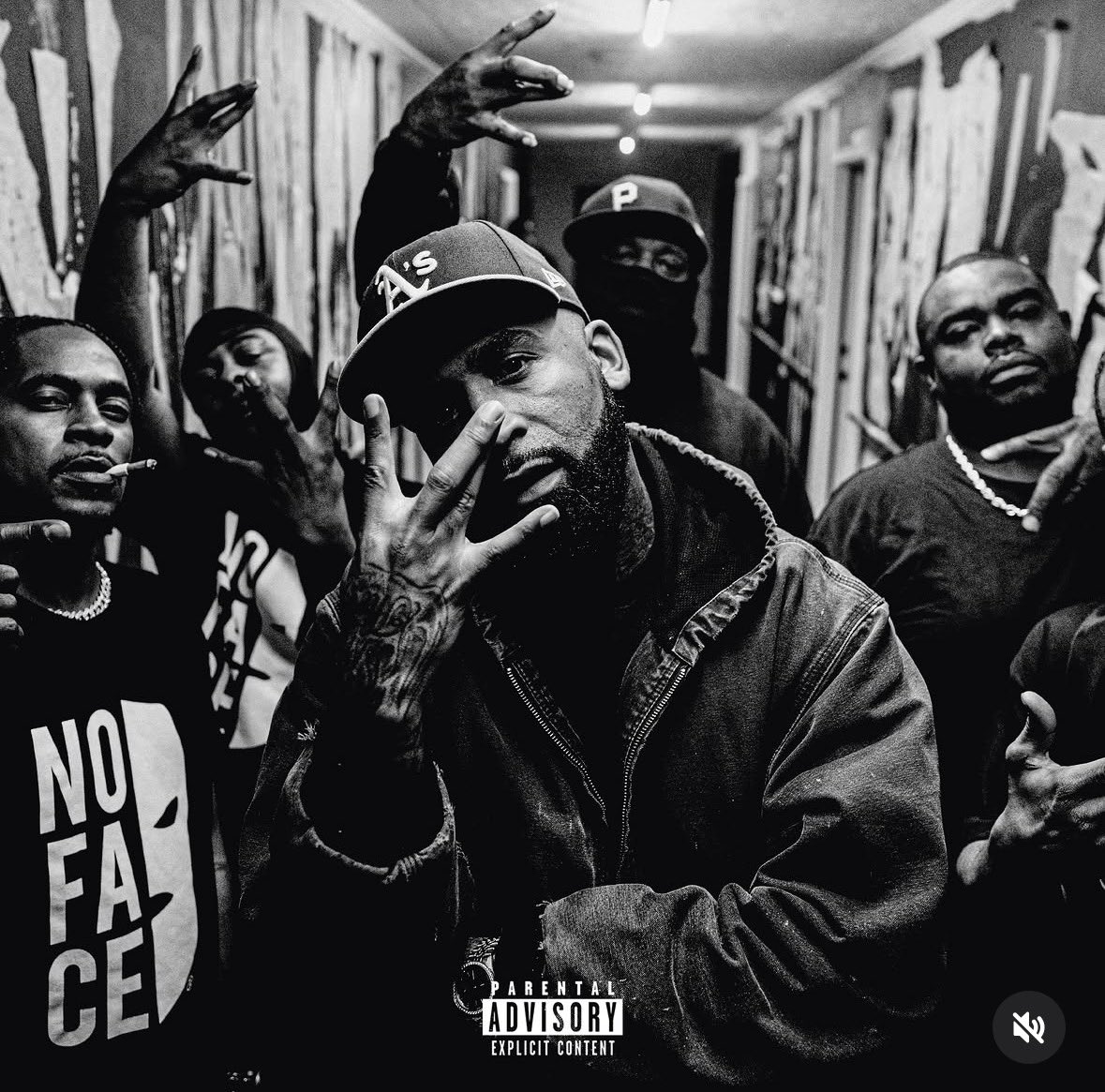 TeamDreamville's tweet photo. NEW ALBUM PRODUCED BY J. COLE

PFG - NEVER SAY DIE

INCLUDED 3 NEW J. COLE FEATURES 

DROPS TONIGHT 🚨 https://t.co/EsG2Ym9Qvh